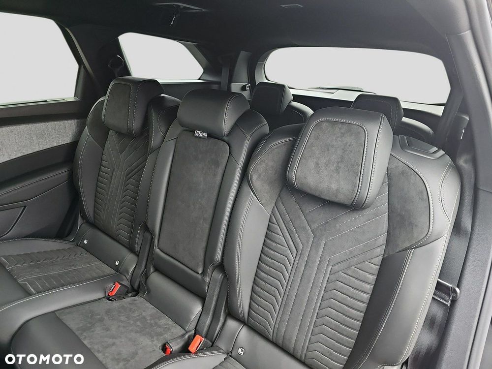 Peugeot 5008 - 16
