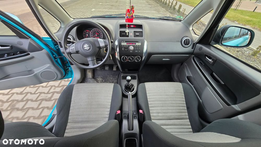 Suzuki SX4 1.9 DDiS DPF 4x4 Comfort - 18