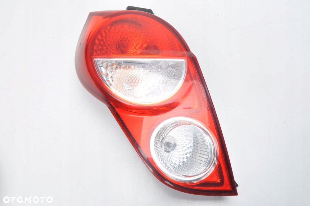 CHEVROLET SPARK M300 LIFT LAMPA LEWA TYLNA LEWY TYŁ - 1