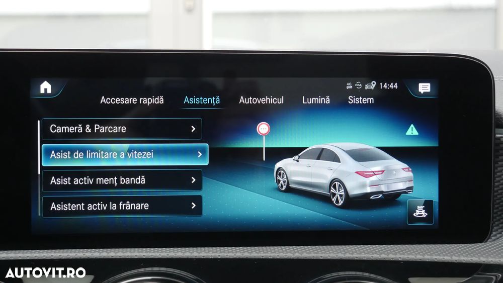 Mercedes-Benz CLA - 27