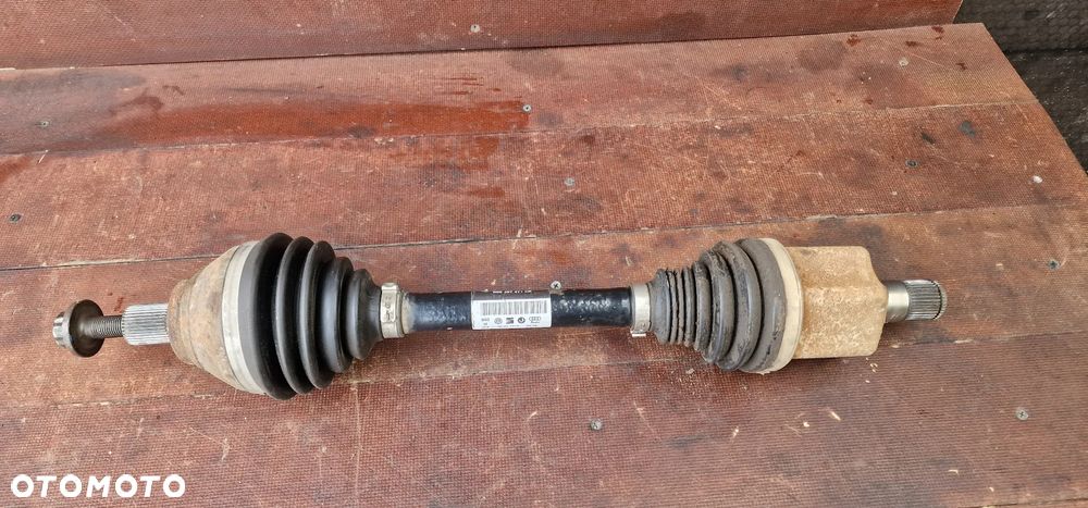 PÓŁOŚ LEWA 5Q0407271CR VW PASSAT B8 SKODA OCTAVIA III Golf 7 2.0TDI DSG - 1