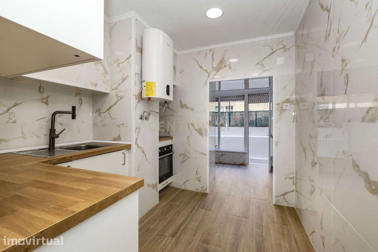 T3 renovado na Estrela, Lisboa - Grande imagem: 2/26