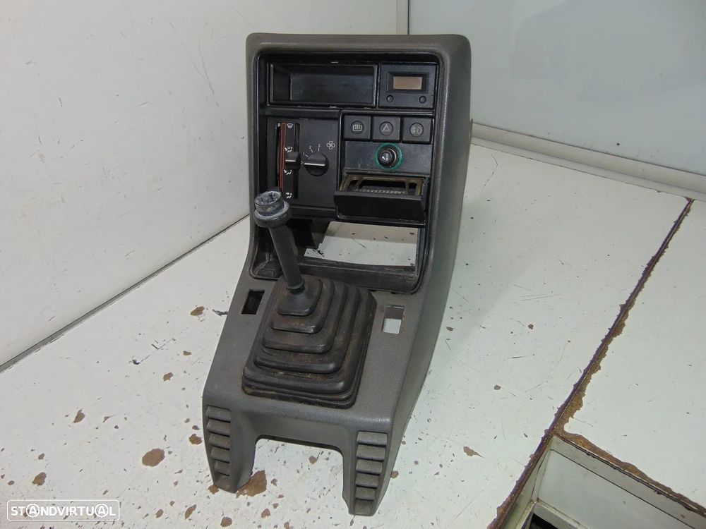 Renault 9/11 consola central - 1