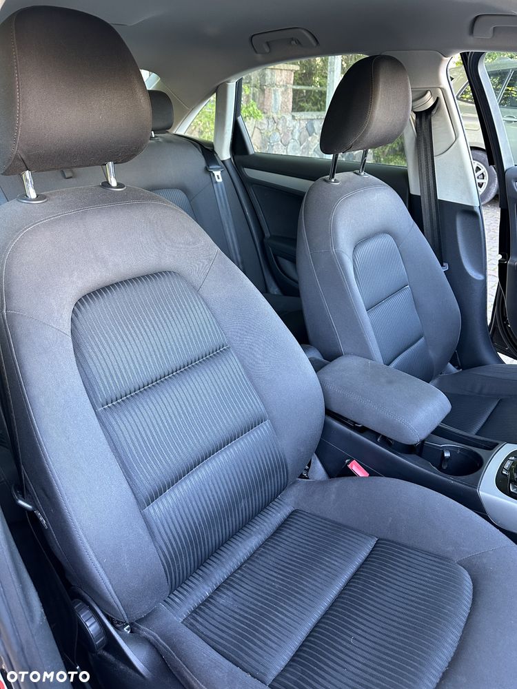 Audi A4 Limousine - 6