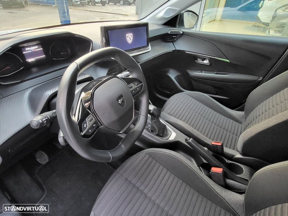 Peugeot 208 1.2 PureTech Active - 5