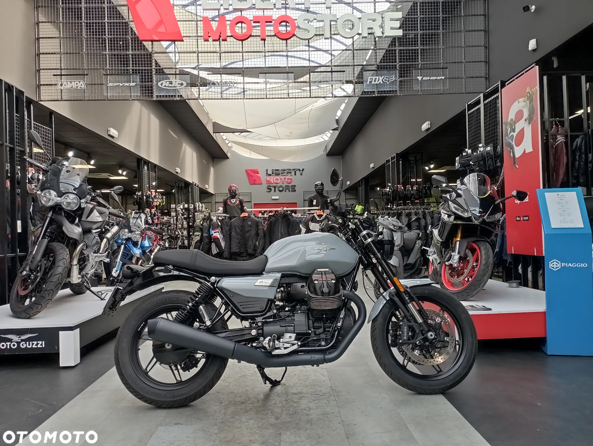 Moto Guzzi V7 - 2