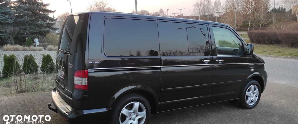 Volkswagen Multivan - 15