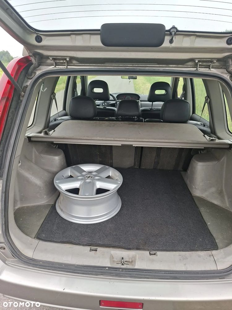 Nissan X-Trail 2.2 dCi Elegance - 9