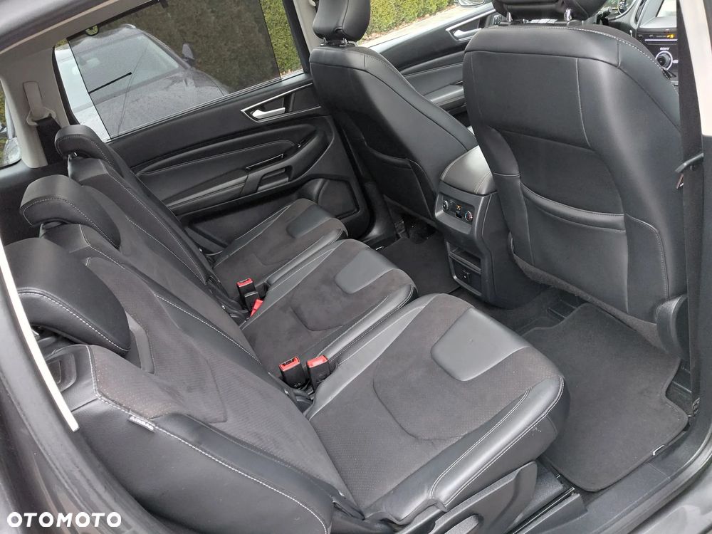 Ford S-Max 2.0 TDCi Titanium - 28