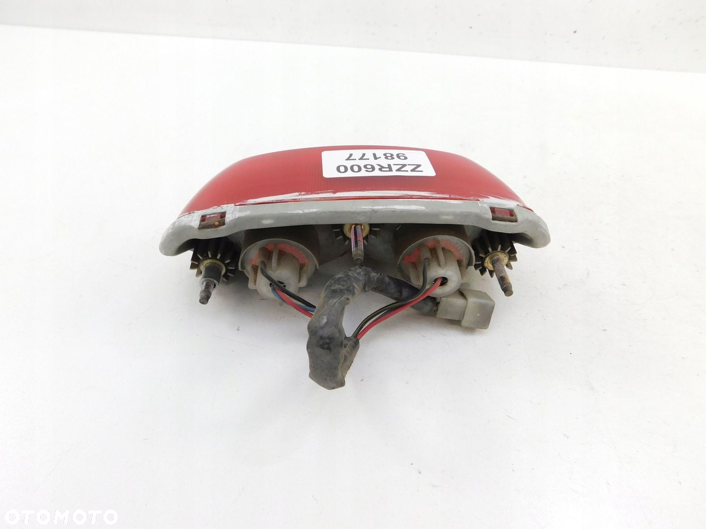 KAWASAKI ZZR 600 LAMPA TYŁ - 4