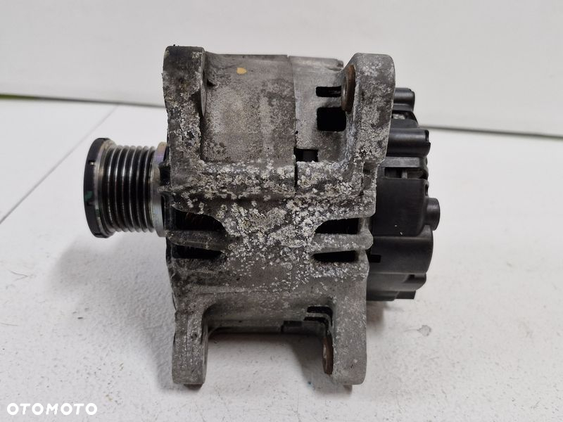 RENAULT MEGANE SCENIC 3 III 1.2 TCE ALTERNATOR 8200849752C - 9