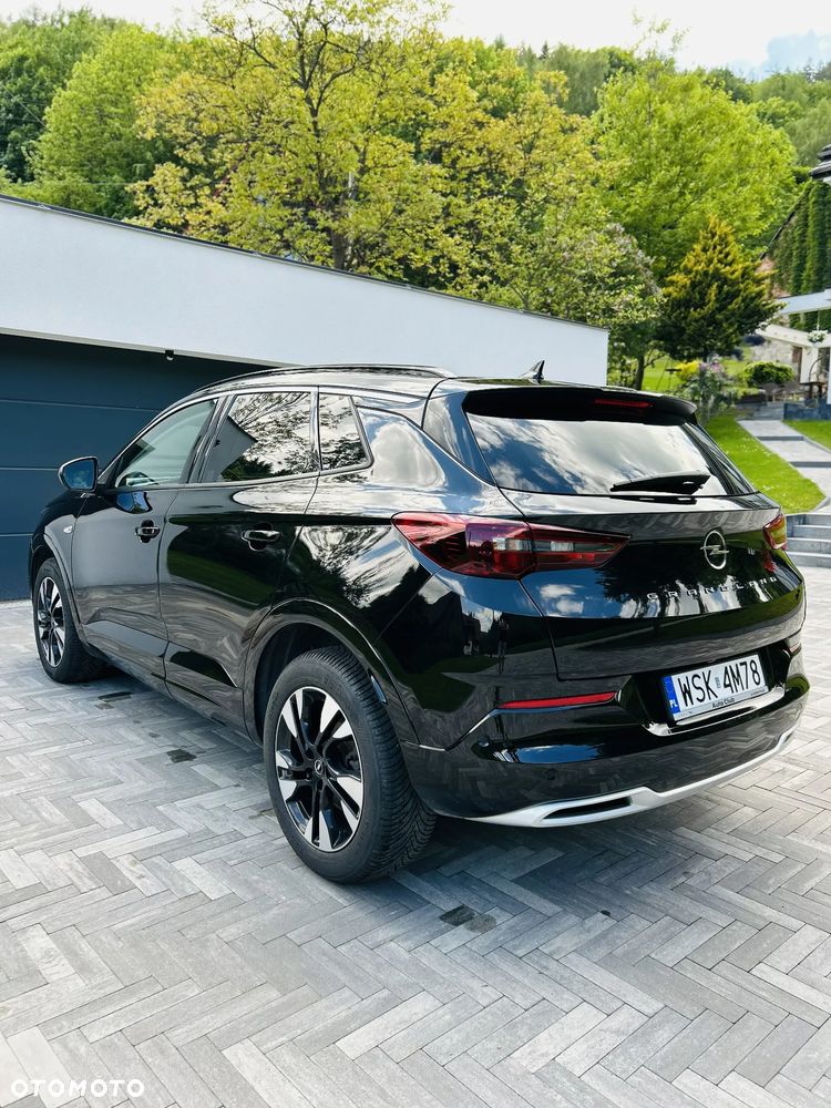 Opel Grandland 1.2 T Business Elegance S&S - 3
