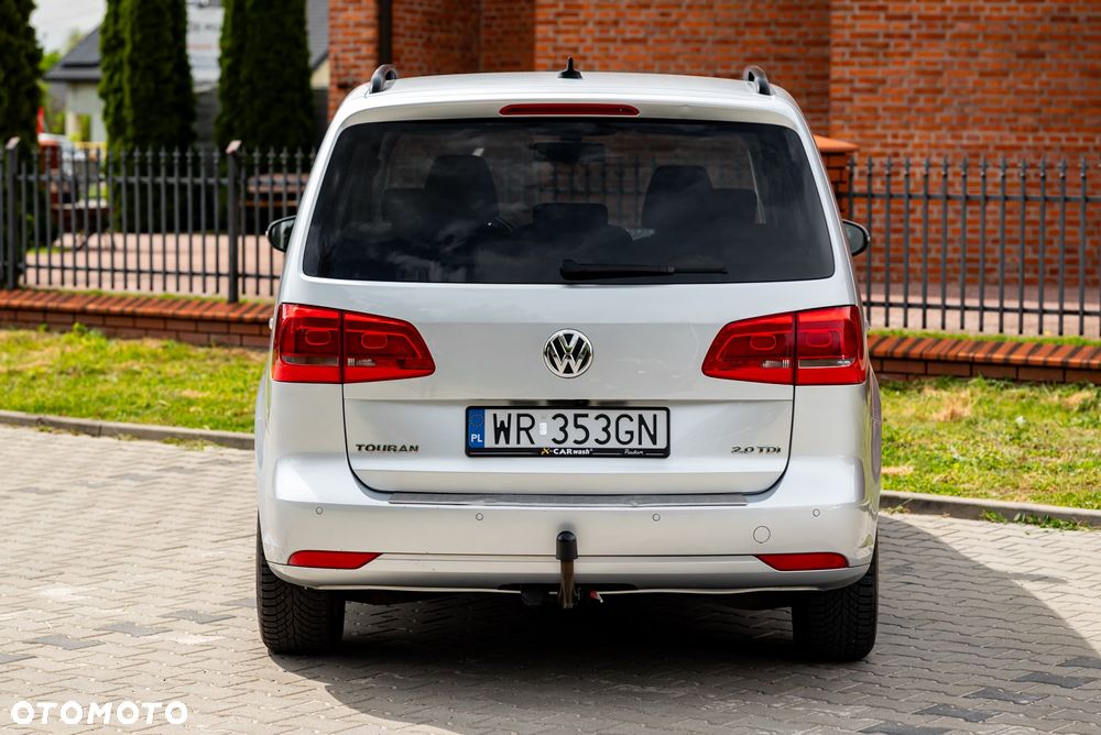 Volkswagen Touran 2.0 TDI DPF BlueMotion Technology DSG STYLE - 14