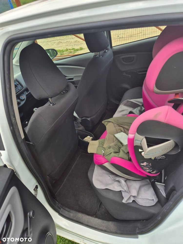 Toyota Yaris 1.5 Active - 15