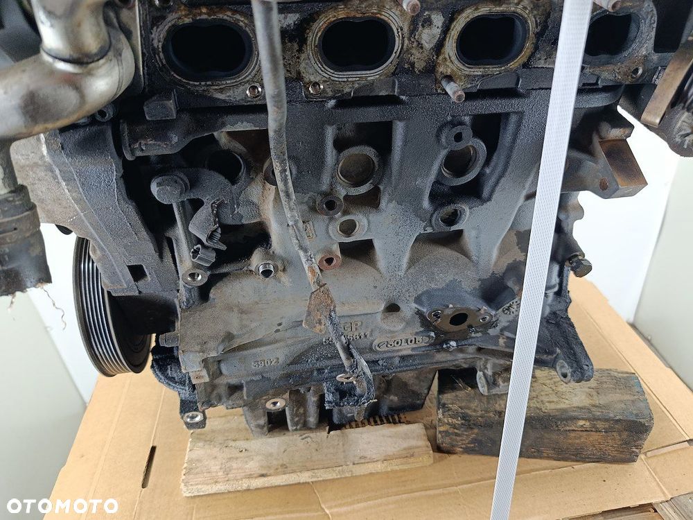 SILNIK OPEL SIGNUM Z19DTH 1.9 CDTI - 11