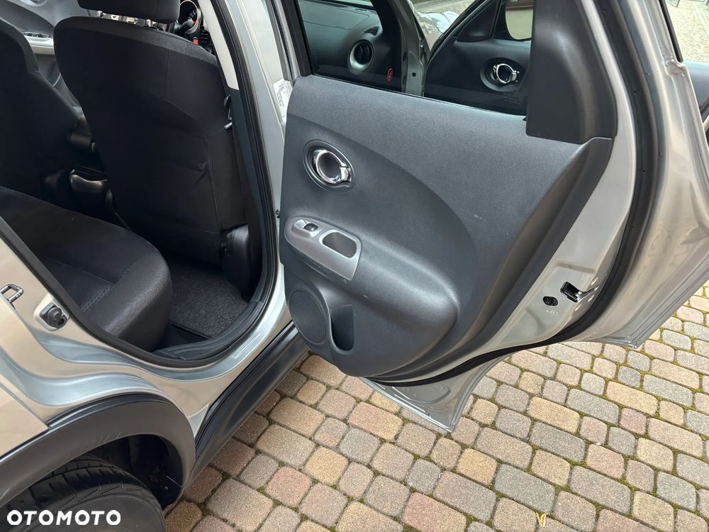 Nissan Juke 1.6 DIG-T Tekna - 17