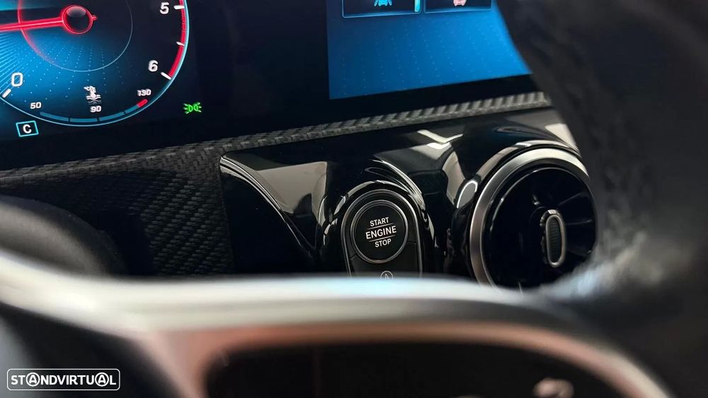 Mercedes-Benz CLA 180 d Shooting Brake Style Plus - 24