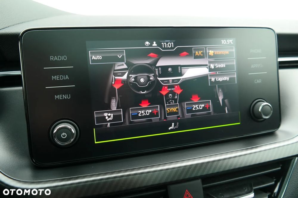 Skoda Kamiq 1.5 TSI Monte Carlo DSG - 25