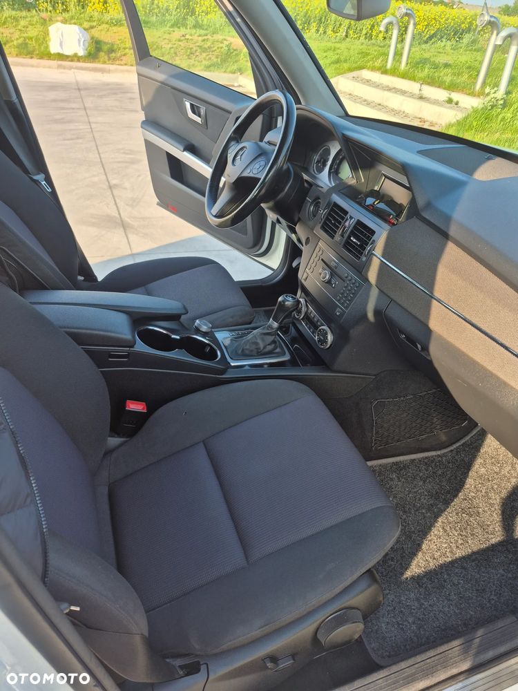 Mercedes-Benz GLK 220 CDI DPF 4Matic BlueEFFICIENCY 7G-TRONIC SPORT EDITION - 16