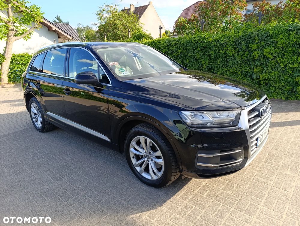 Audi Q7 - 1