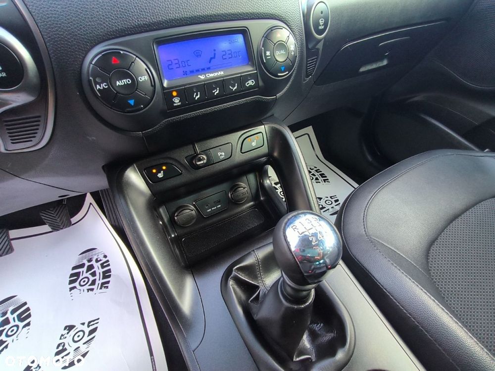 Hyundai ix35 - 10