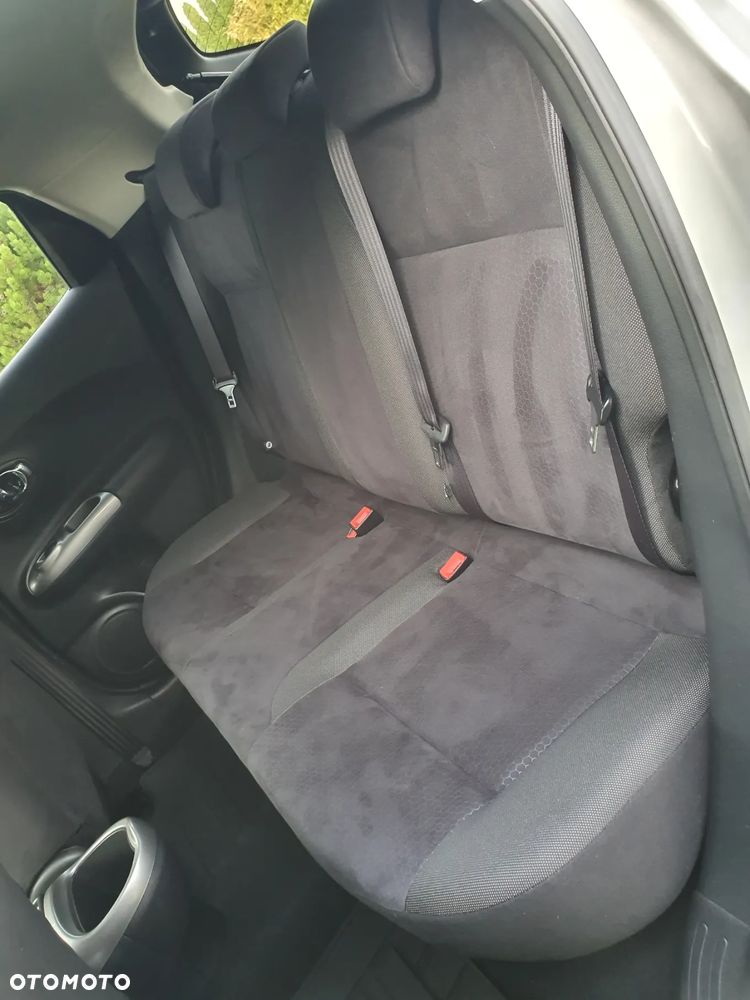 Nissan Juke 1.6 Xtronic Acenta - 19