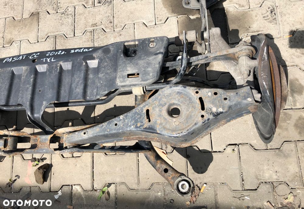 Belka zawieszenia tył wózek sanki VW PASSAT B7 CC - 6