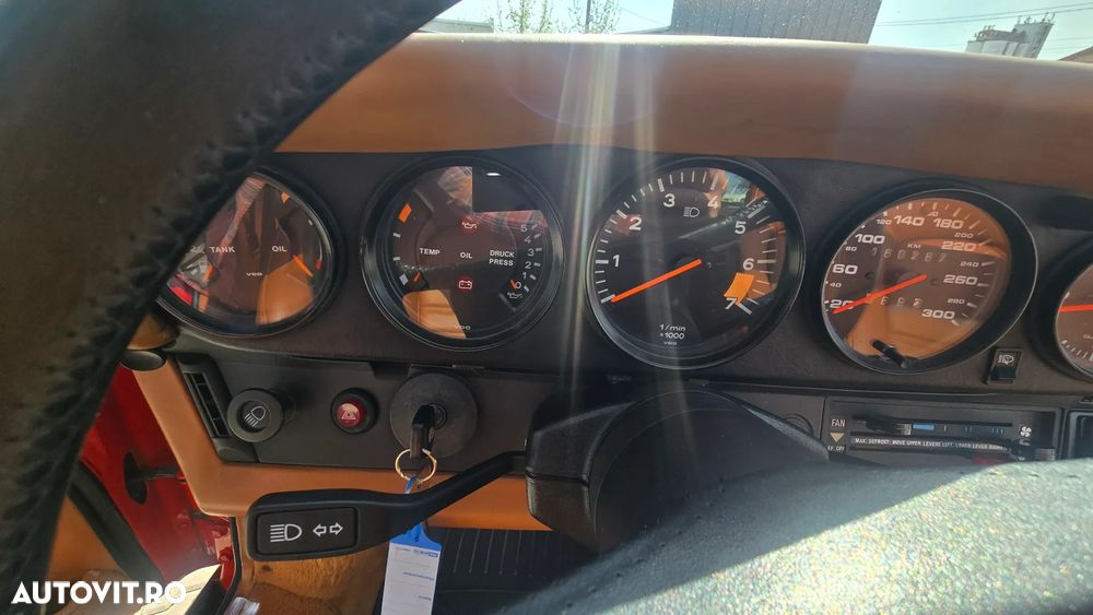 Porsche 911 - 17