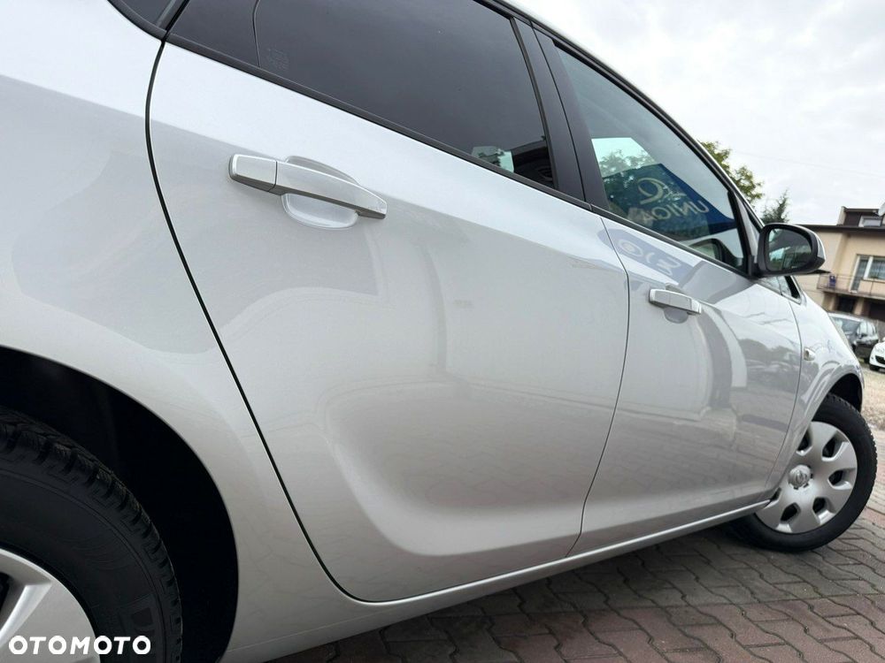 Opel Astra 1.4 Selection - 32