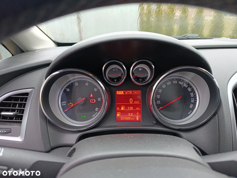 Opel Astra 1.6 CDTI Essentia - 8