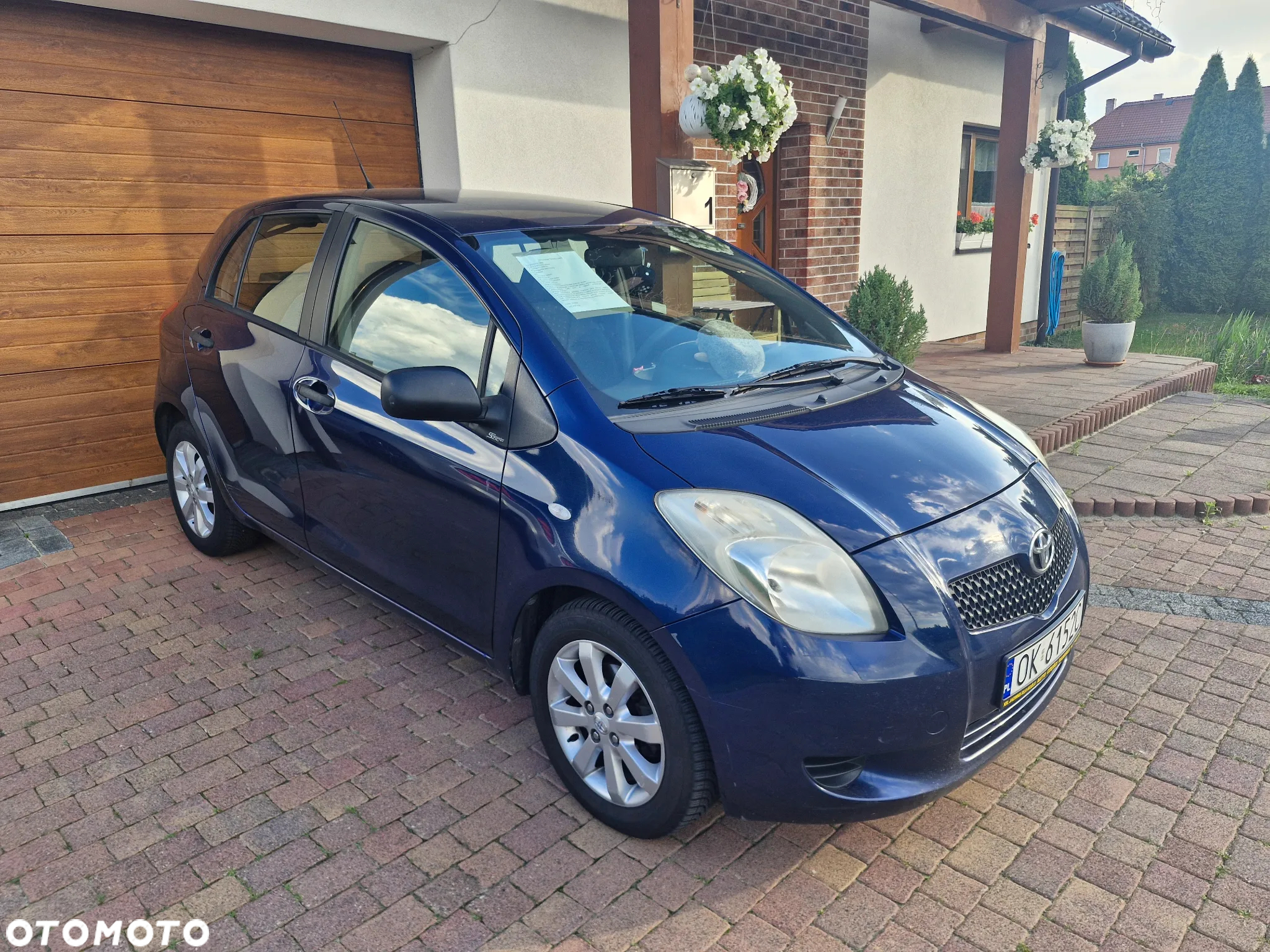 Toyota Yaris 1.3 Luna - 2