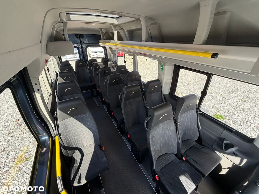Ford Transit - 13