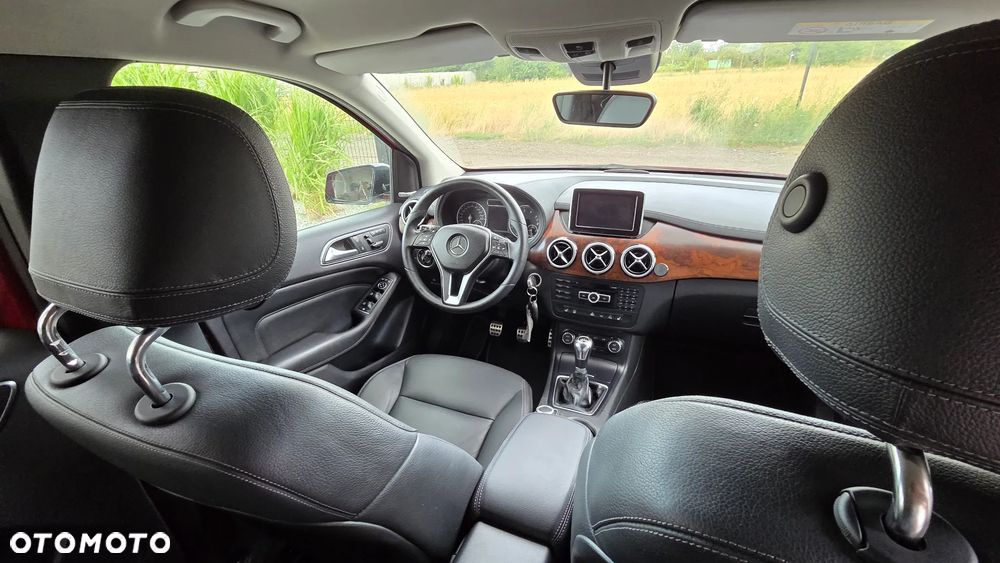 Mercedes-Benz Klasa B 200 (BlueEFFICIENCY) - 9