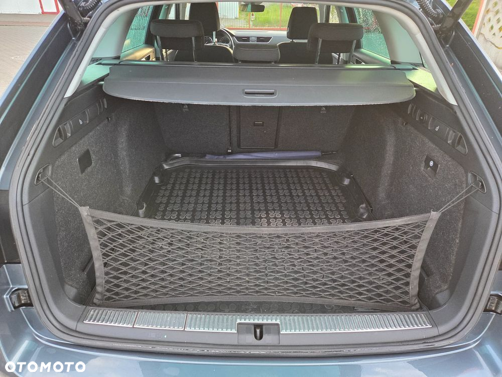 Skoda Superb 2.0 TSI Style DSG - 8