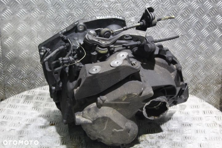 SKRZYNIA BIEGÓW OPEL VECTRA C 1.9CDTI 5530375 - 2