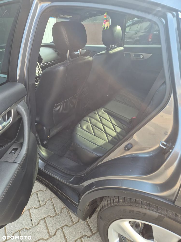 Infiniti Q70 3.7 S Premium - 9