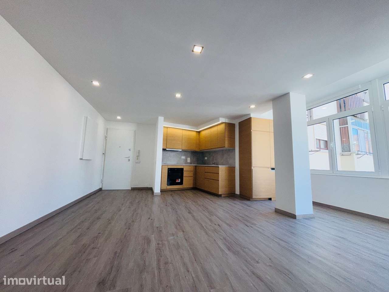 T2 Remodelado a Estrear|Elegância, Conforto e Localização Privilegiada - Grande imagem: 2/19