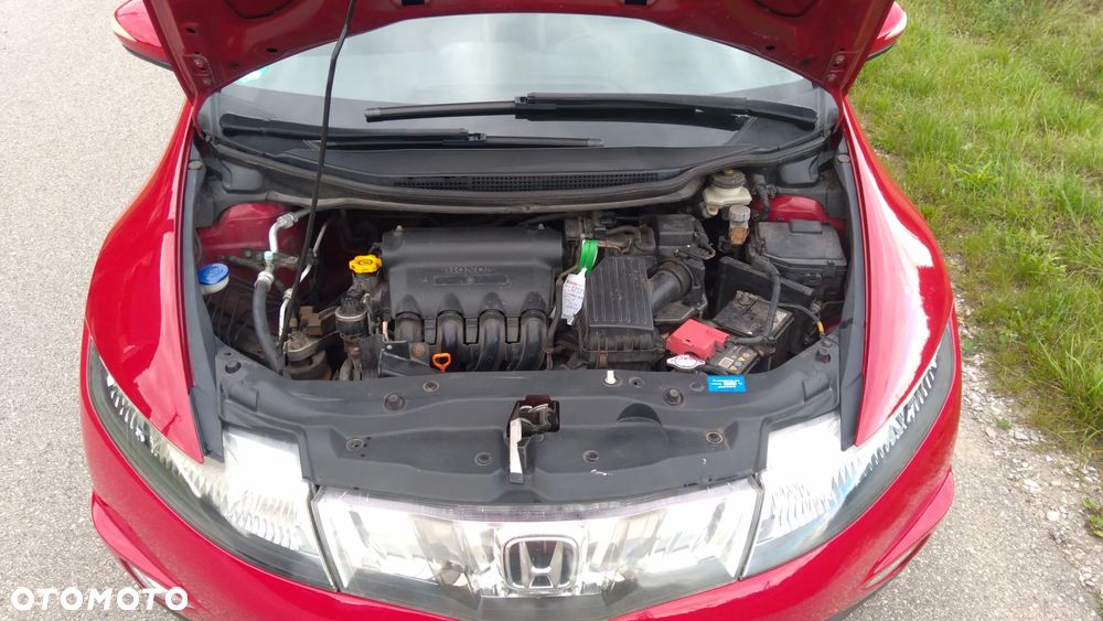 Honda Civic 1.4i-DSi - 8