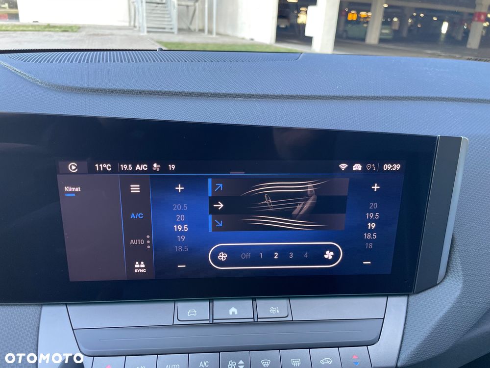 Opel Astra 1.2 Turbo Automatik Elegance - 33