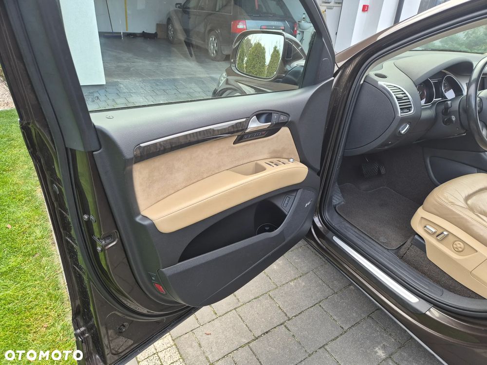 Audi Q7 3.0 TDI DPF clean diesel Quattro Tiptronic - 14