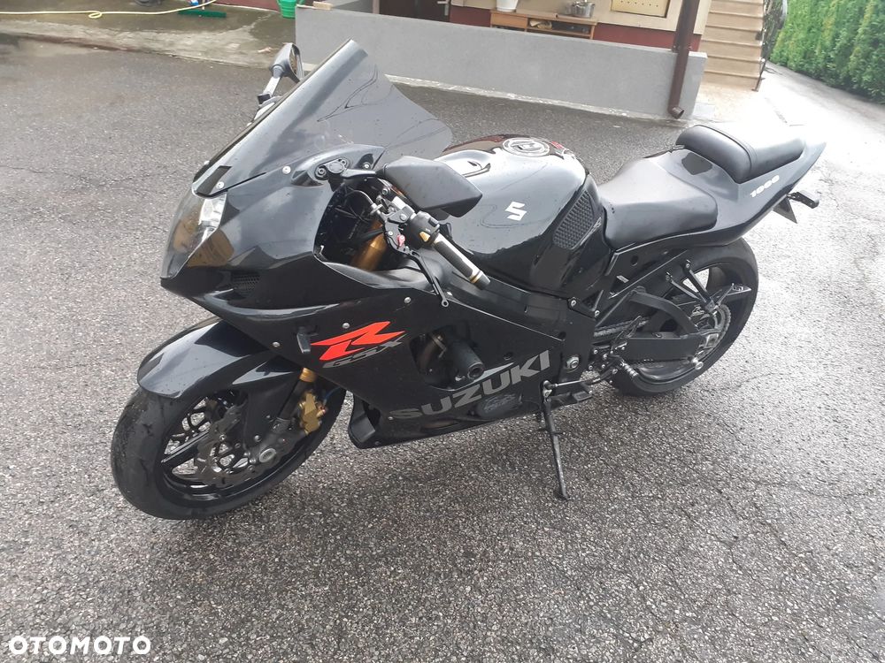 Suzuki GSX-R - 23
