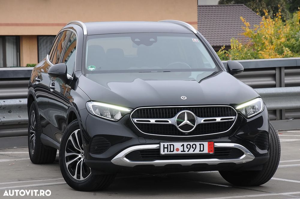 Mercedes-Benz GLC 220 d 4MATIC MHEV - 38