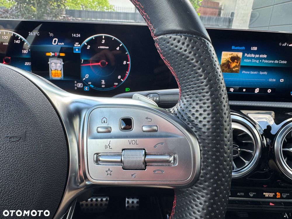 Mercedes-Benz CLA 200 d 4Matic 8G-DCT AMG Line - 16