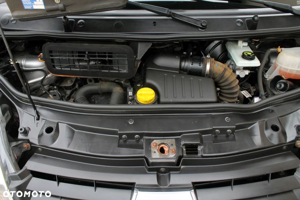 Renault Trafic Passenger L2H1 Expression - 18