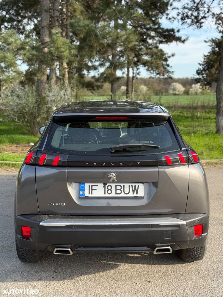 Peugeot 2008 PureTech 130 EAT8 Allure - 6