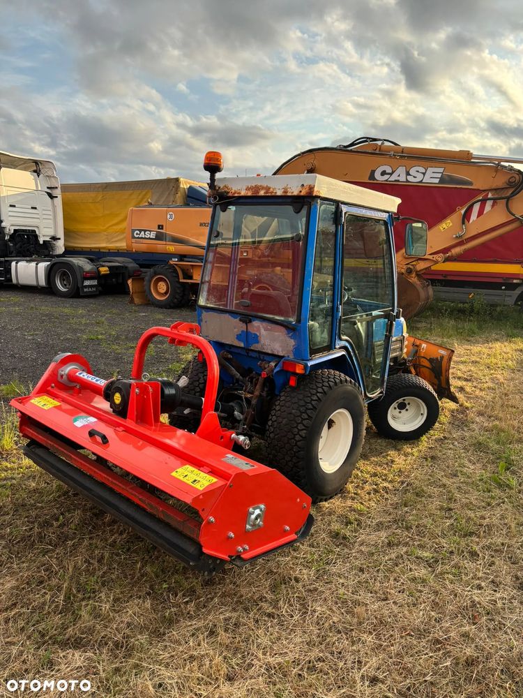 Iseki 2001 r. | Kosiarka bijakowa + Pług + Solarka | 1916 mth | DOKUMENTY do - 4