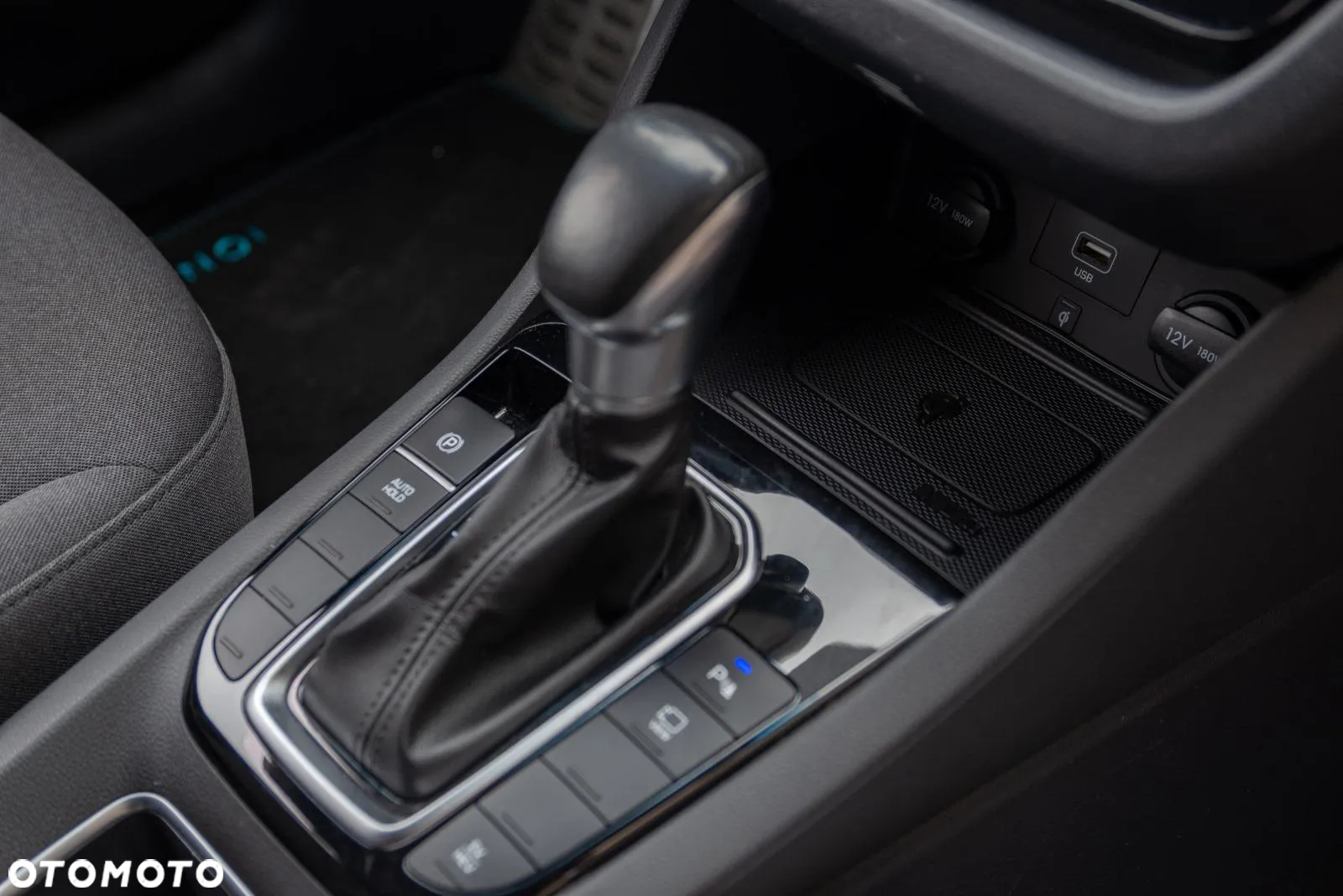 Hyundai IONIQ Plug-in-Hybrid 1.6 GDI Premium - 14