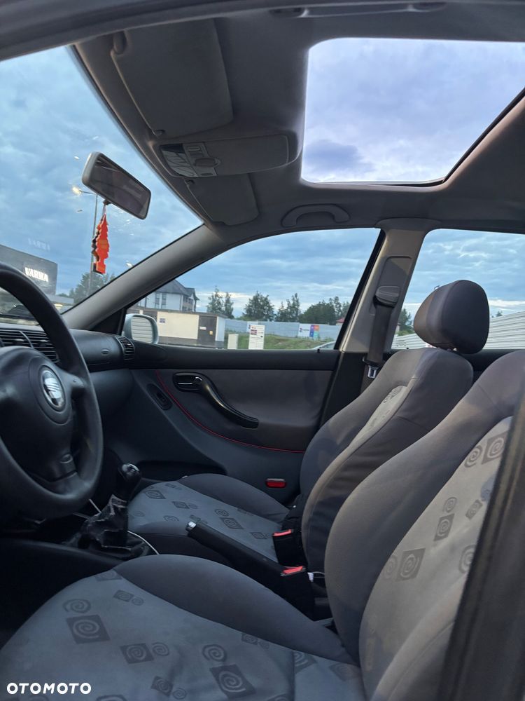 Seat Leon 1.6 Signo - 6