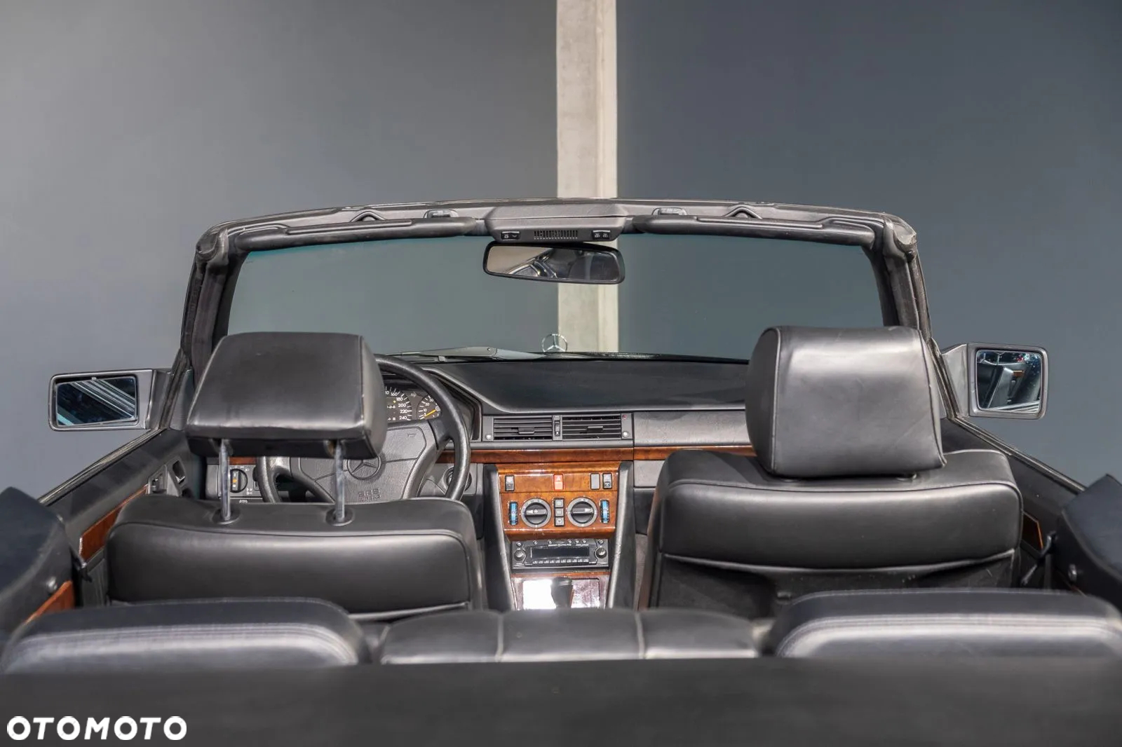 Mercedes-Benz W124 (1984-1993) - 12