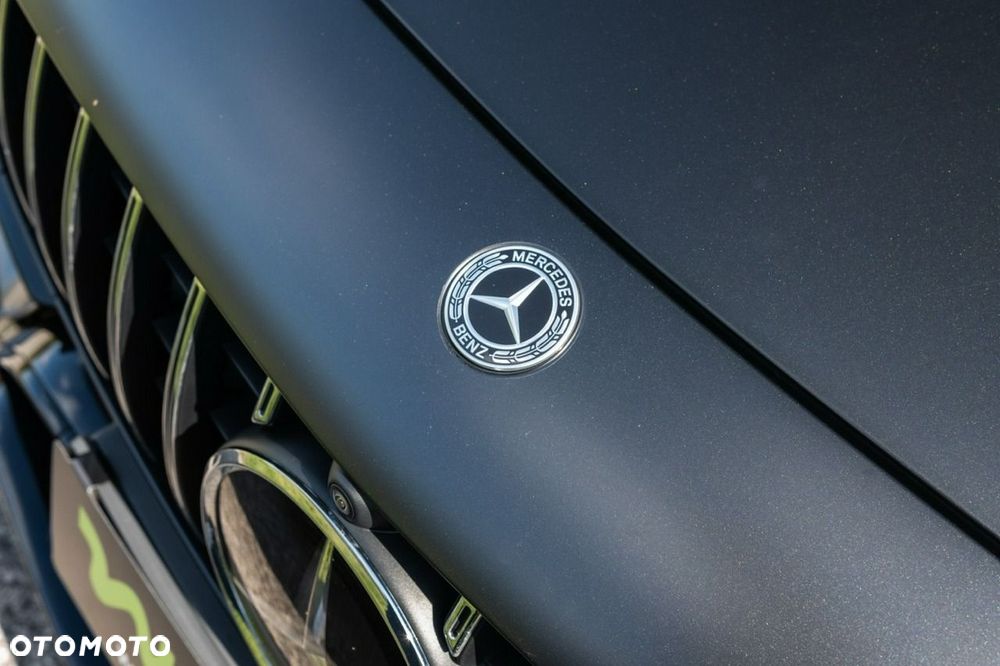 Mercedes-Benz AMG GT 43 4-Matic+ - 17